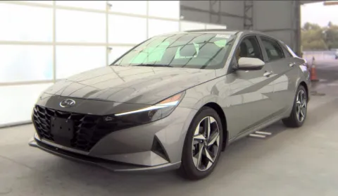 Silver 2023 Hyundai Elantra SEL for sale in Summerville, SC