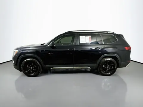 More photos of 2025 Volkswagen Atlas 2.0T Peak Edition at Automaxx of the Carolinas, SC