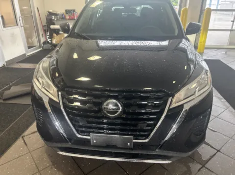 Black 2021 Nissan Kicks S for sale in Summerville, SC