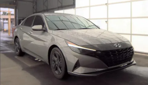 More photos of 2022 Hyundai Elantra SEL at Automaxx of the Carolinas, SC