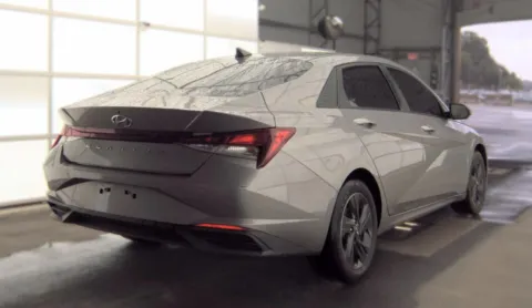 More photos of 2022 Hyundai Elantra SEL at Automaxx of the Carolinas, SC