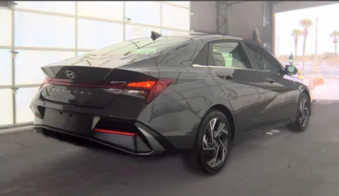 More photos of 2025 Hyundai Elantra SEL Convenience at Automaxx of the Carolinas, SC