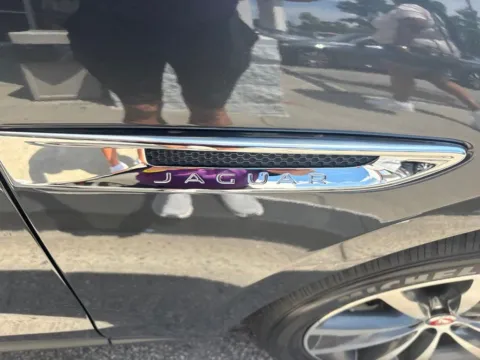 More photos of 2018 Jaguar F-PACE 25t Prestige at Automaxx of the Carolinas, SC