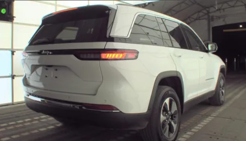 More photos of 2023 Jeep Grand Cherokee 4xe at Automaxx of the Carolinas, SC