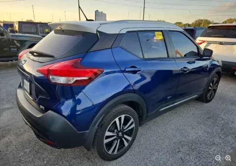More photos of 2019 Nissan Kicks SR at Automaxx of the Carolinas, SC