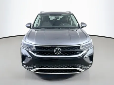 Photos of 2022 Volkswagen Taos 1.5T SE for sale in Summerville, SC at Automaxx of the Carolinas