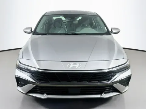 Photos of 2025 Hyundai Elantra SEL Convenience for sale in Summerville, SC at Automaxx of the Carolinas