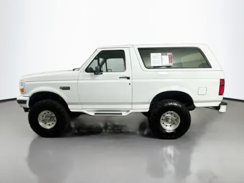 More photos of 1994 Ford Bronco Eddie Bauer at Automaxx of the Carolinas, SC