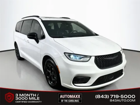 White 2024 Chrysler Pacifica Hybrid Select Premium S Appearance for sale in Summerville, SC