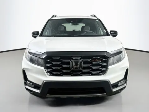 Photos of 2023 Honda Passport TrailSport for sale in Summerville, SC at Automaxx of the Carolinas