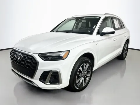 Another view of 2024 Audi Q5 45 S line Premium for sale in Summerville, SC at Automaxx of the Carolinas