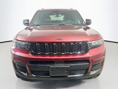 Photos of 2023 Jeep Grand Cherokee L Altitude for sale in Summerville, SC at Automaxx of the Carolinas