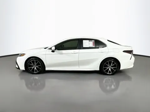 More photos of 2024 Toyota Camry SE at Automaxx of the Carolinas, SC