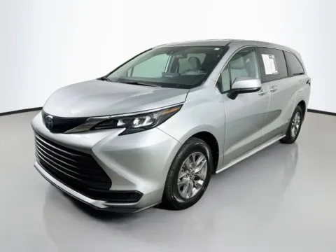 Another view of 2025 Toyota Sienna LE for sale in Summerville, SC at Automaxx of the Carolinas