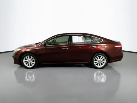 More photos of 2014 Toyota Avalon XLE Premium at Automaxx of the Carolinas, SC
