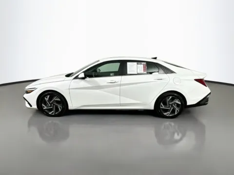 More photos of 2025 Hyundai Elantra SEL Convenience at Automaxx of the Carolinas, SC