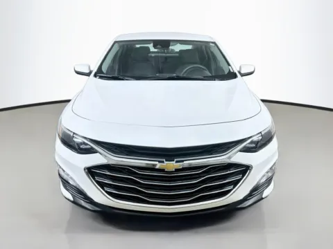 Photos of 2023 Chevrolet Malibu LT for sale in Summerville, SC at Automaxx of the Carolinas