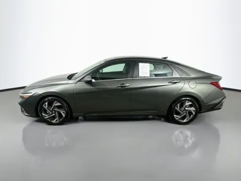 More photos of 2025 Hyundai Elantra SEL Convenience at Automaxx of the Carolinas, SC