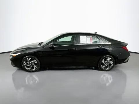More photos of 2024 Hyundai Elantra Limited at Automaxx of the Carolinas, SC