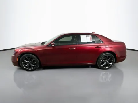 More photos of 2022 Chrysler 300 S at Automaxx of the Carolinas, SC