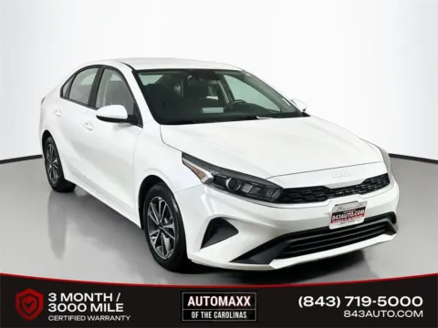 White 2024 Kia Forte LXS for sale in Summerville, SC