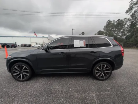 More photos of 2021 Volvo XC90 T6 Momentum at Automaxx of the Carolinas, SC