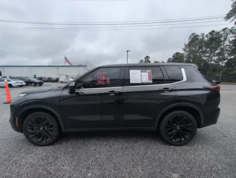 More photos of 2024 Mitsubishi Outlander SE Black Edition at Automaxx of the Carolinas, SC
