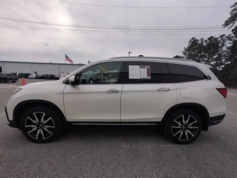 More photos of 2019 Honda Pilot Elite at Automaxx of the Carolinas, SC