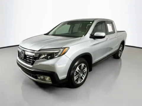 Another view of 2017 Honda Ridgeline RTL-E for sale in Summerville, SC at Automaxx of the Carolinas