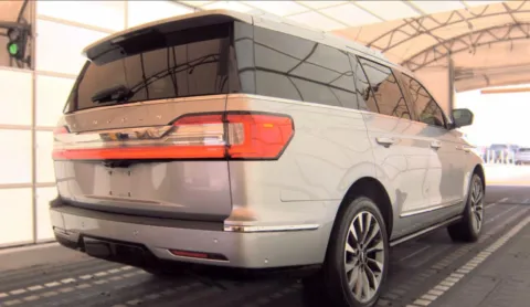 More photos of 2021 Lincoln Navigator Reserve at Automaxx of the Carolinas, SC