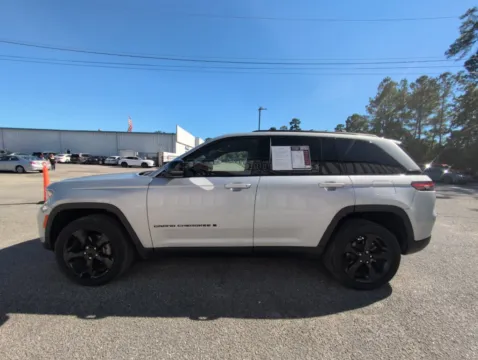More photos of 2023 Jeep Grand Cherokee Altitude X at Automaxx of the Carolinas, SC