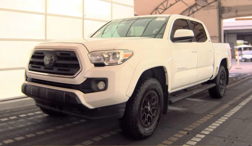 White 2019 Toyota Tacoma SR5 for sale in Summerville, SC