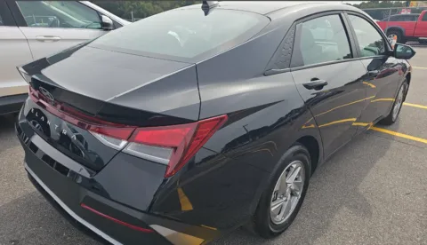 More photos of 2026 Hyundai Elantra SE at Automaxx of the Carolinas, SC