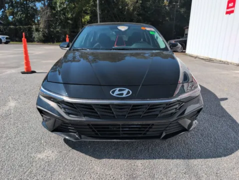 Photos of 2026 Hyundai Elantra SE for sale in Summerville, SC at Automaxx of the Carolinas