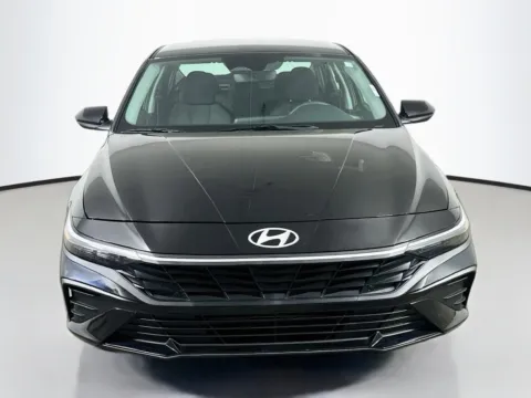Photos of 2026 Hyundai Elantra SE for sale in Summerville, SC at Automaxx of the Carolinas
