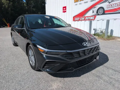 Black 2026 Hyundai Elantra SE for sale in Summerville, SC