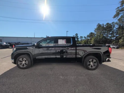 More photos of 2025 GMC Sierra 1500 SLT at Automaxx of the Carolinas, SC