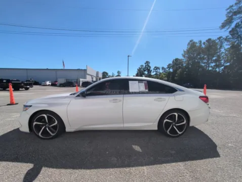 More photos of 2022 Honda Accord Sport 2.0T at Automaxx of the Carolinas, SC