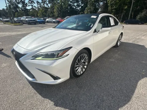 Another view of 2019 Lexus ES 350 Ultra Luxury for sale in Summerville, SC at Automaxx of the Carolinas