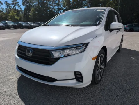 Another view of 2024 Honda Odyssey Touring for sale in Summerville, SC at Automaxx of the Carolinas