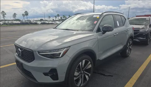 Gray 2024 Volvo XC40 Ultimate for sale in Summerville, SC