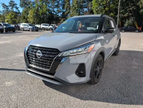 More photos of 2024 Nissan Kicks SR at Automaxx of the Carolinas, SC