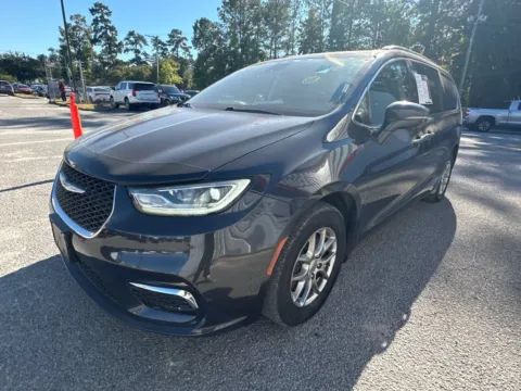 More photos of 2021 Chrysler Pacifica Touring at Automaxx of the Carolinas, SC