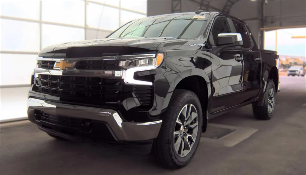 Black 2025 Chevrolet Silverado 1500 LT for sale in Summerville, SC