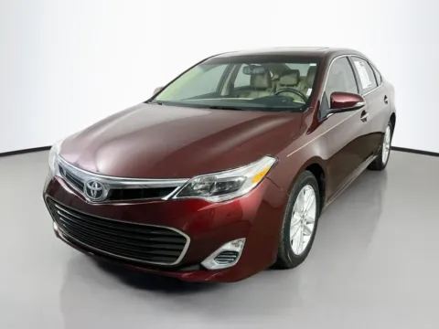 Another view of 2014 Toyota Avalon XLE Premium for sale in Summerville, SC at Automaxx of the Carolinas