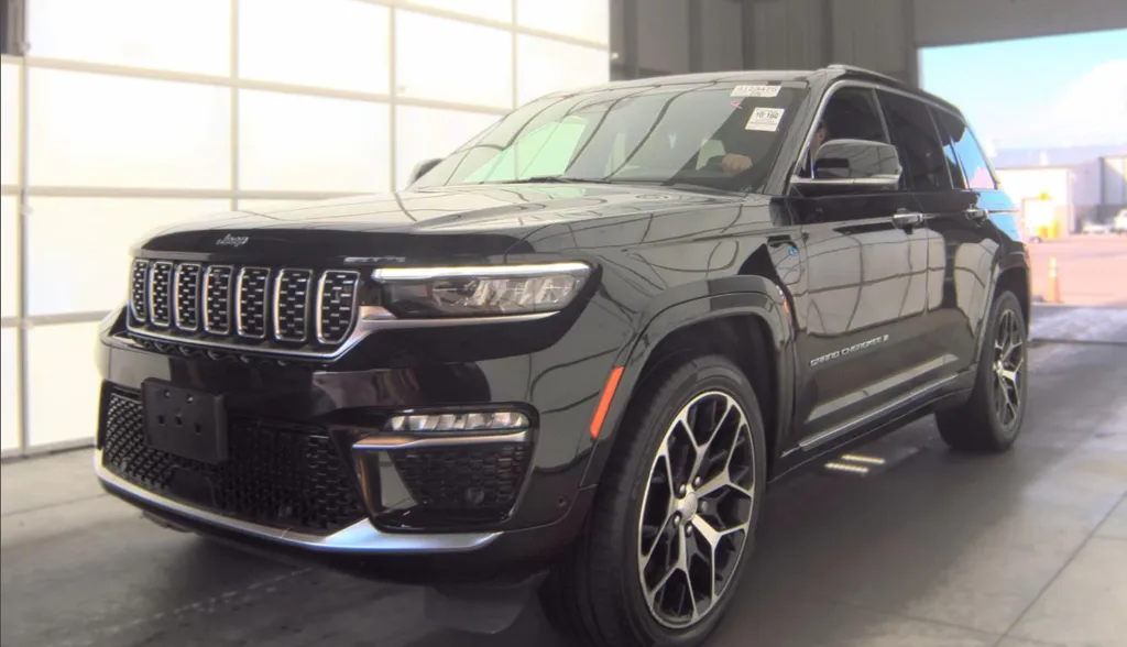 Black 2023 Jeep Grand Cherokee Summit Reserve 4xe for sale in Summerville, SC