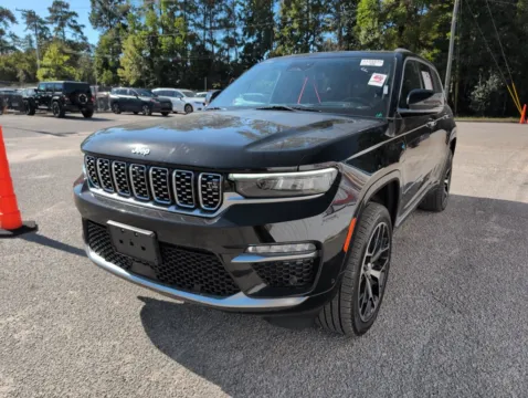 More photos of 2023 Jeep Grand Cherokee Summit Reserve 4xe at Automaxx of the Carolinas, SC