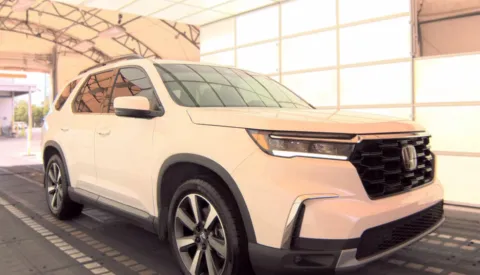 More photos of 2025 Honda Pilot Touring at Automaxx of the Carolinas, SC