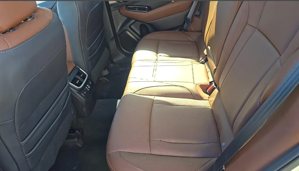 2023 Subaru Outback Touring - Photo 10