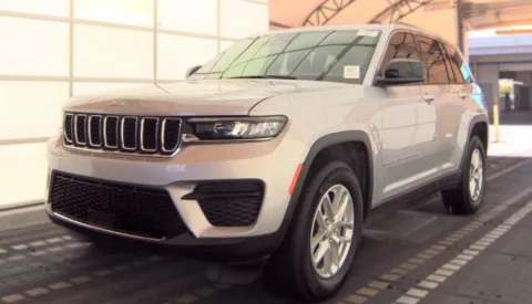 Silver 2025 Jeep Grand Cherokee Laredo X for sale in Summerville, SC
